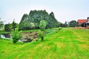 Comfortable, Large Holiday Home With a Garden
