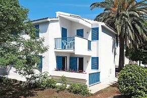 Apartment in Korculla With Pool