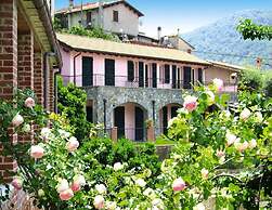 Apartment in Castellaro With Terrace