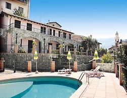 Apartment in Castellaro With Terrace