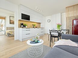 Comfortable Apartment, Pool, Close to the Beach