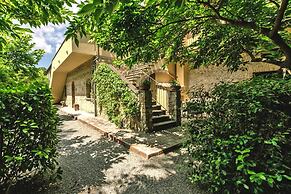 Country House in Tuscany With Pool