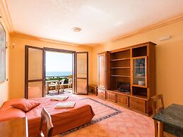 Apartment in Triscina Near Selinunte Ruins