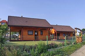 Detached Cottages by the Lake, Lubin
