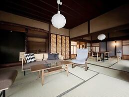 Hayase House