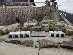 Hayase House