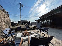 Hayase House