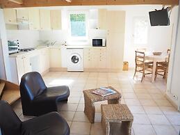 Cottage in Luberon Near Apt Market