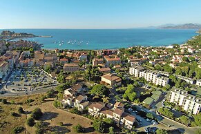 Romantic Getaway in L'ile-rousse
