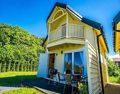 Large Holiday Homes, Swimming Pool, Jacuzzi