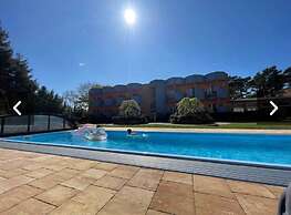 House for 6 With Swimming Pool