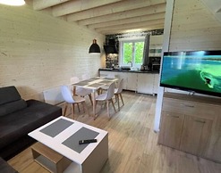 House for 6 With Swimming Pool