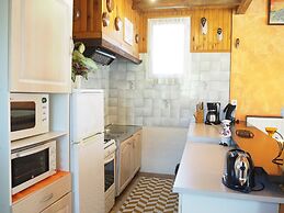 Chalet by Mont Ventoux With Stunning Views