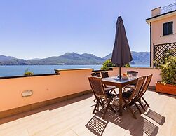 Residence Casa & Vela With Private Beach, Oggebbio