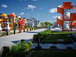 Holiday Homes With Pool, Attractions for Children