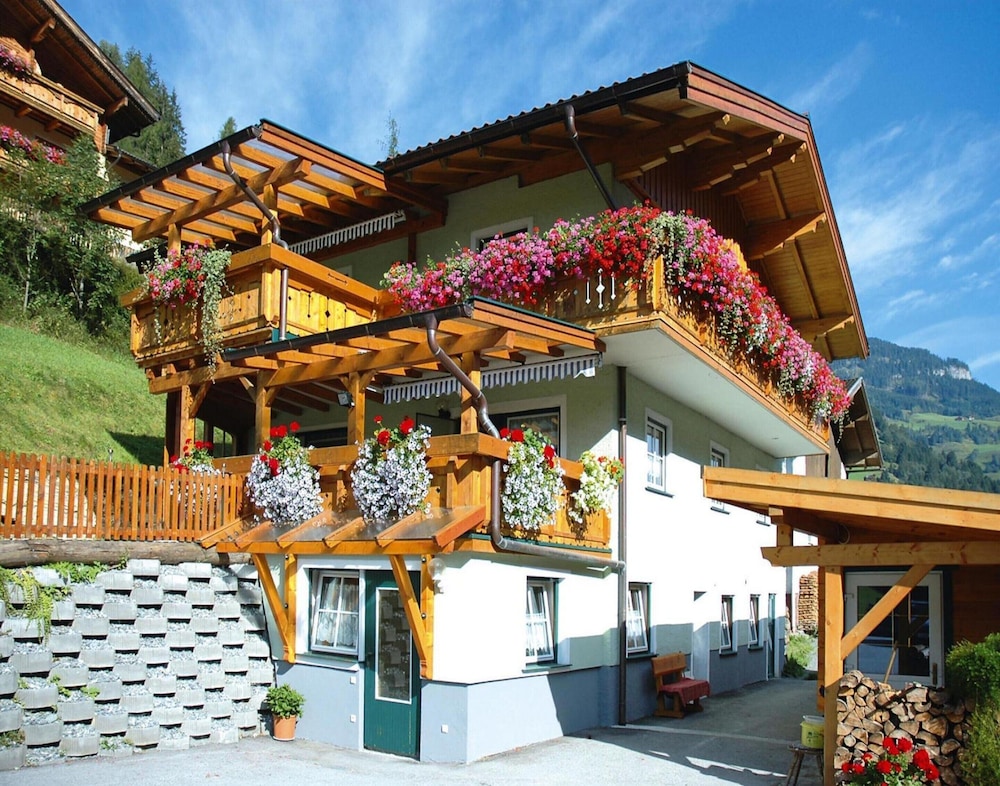 Chalet in Grossarltal With Panoramic Views