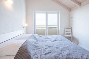 Exklusiv Eingerichtetes Ferienhaus in Strandnahe