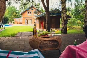 Large Holiday Villa With Sauna, Jacuzzi and Pool
