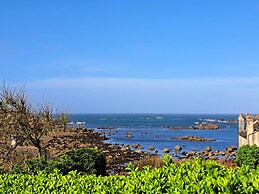 Semi-detached House With sea Views, Porspoder