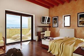 Villa in Platanias With a Private Pool