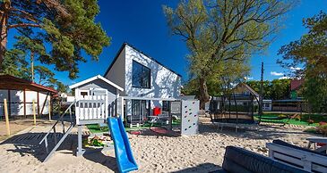 Cottage in Pustkowo Near Sandy Beach