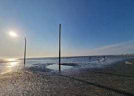 Apartment in Dorf Near Beach Activities