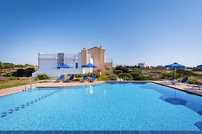 Saltwater Pool Flat in Chania