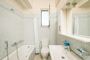 Saltwater Pool Flat in Chania