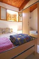 Tiuccia Beachside Apartment for 6