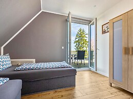 Apartment by Lake Muritz With Marina Views