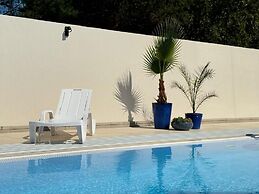 Spacious 3-room Apartment, Summer Pool