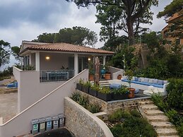 Elbitat Homes