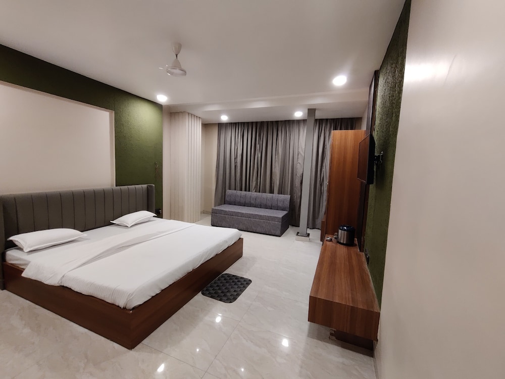 hotel utkarsh