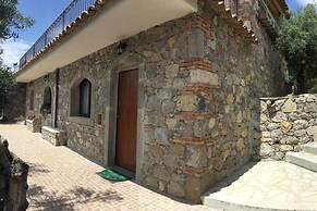 Holiday Home With Pool Near Mt Etna
