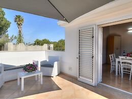 Nice Apartment With Pool
