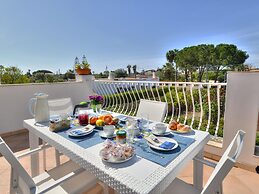 Nice Apartment With Pool