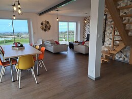 Sleeps 4, 180deg Panoramic sea View, Cleder-formerly TUI Ferienhaus