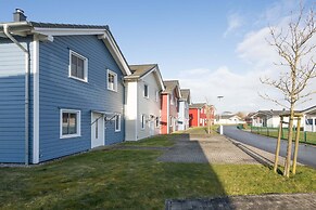 Exklusiv Eingerichtetes Ferienhaus in Strandnahe