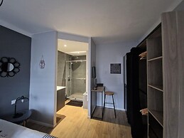 Premium Comfort Holiday Home Near the Beach