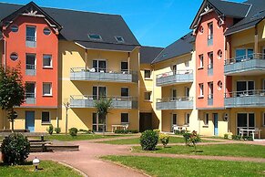 Coastal Escape for 6 in Normandy