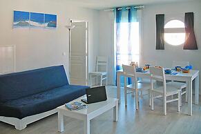 Coastal Escape for 6 in Normandy