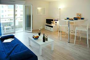 Coastal Escape for 6 in Normandy