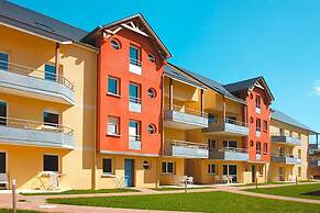 Coastal Escape for 6 in Normandy