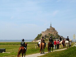 Charming House Near Mont Saint-michel