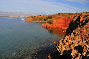 Apartment in Vir Near Jadro Beach