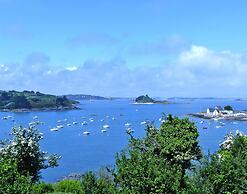 Pretty Breton Holiday Home in a top Location