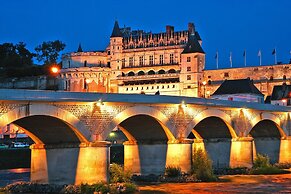 Apartment in Amboise With Terrace