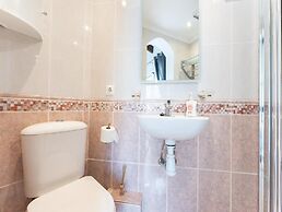 Faro's Dona Berta Apartment - Riviera del Sol