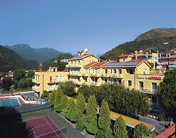 6-guest Chic Apartment in Pietra Ligure