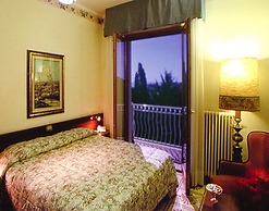 6-guest Chic Apartment in Pietra Ligure